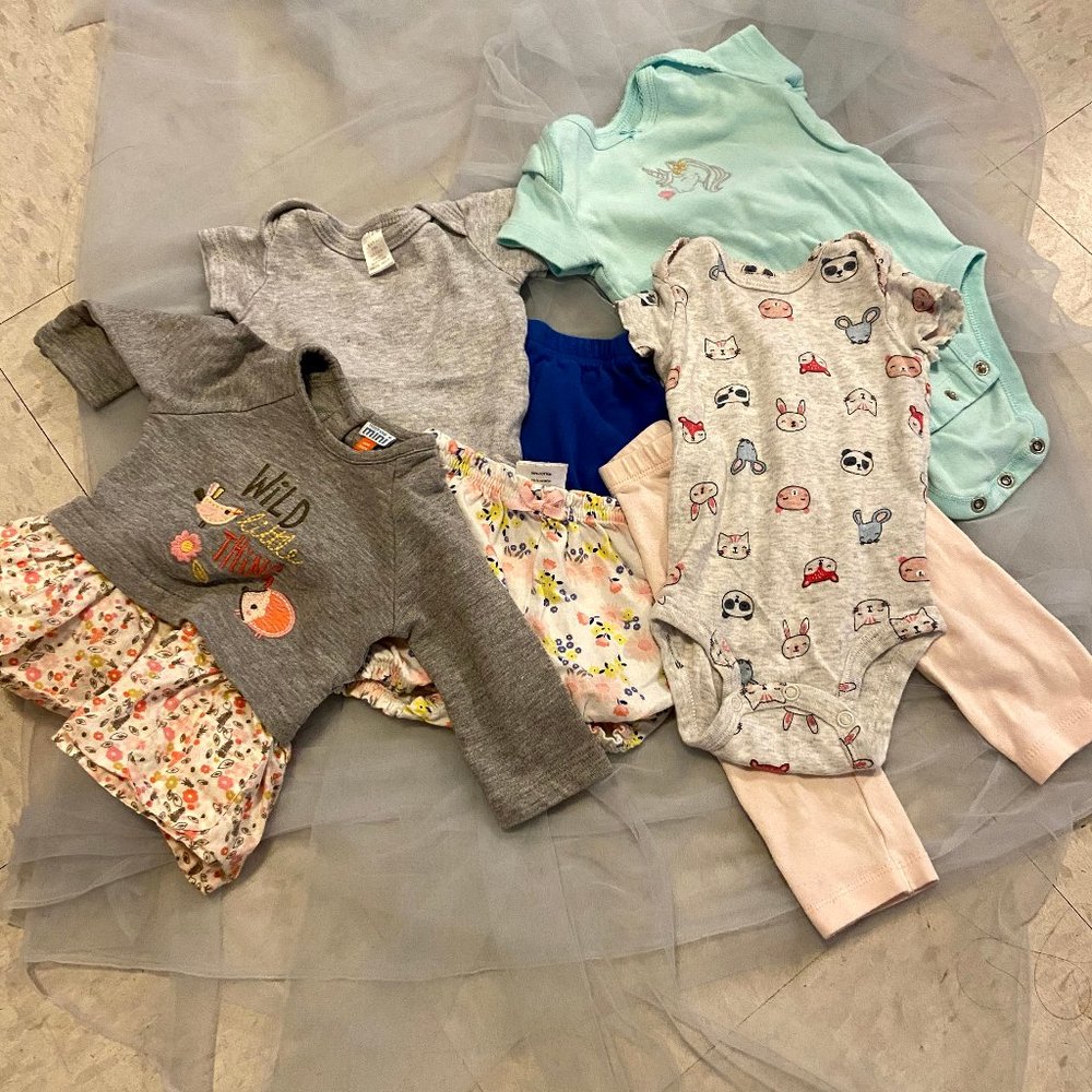 BABY GIRL CLOTHING BUNDLE